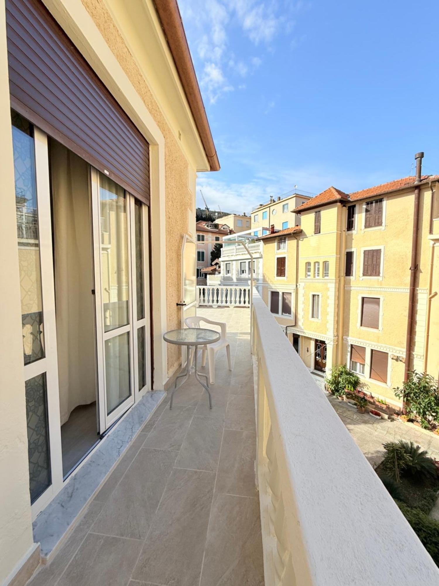 Hotel Fiorenza & Banksia Meuble Alassio Exteriér fotografie