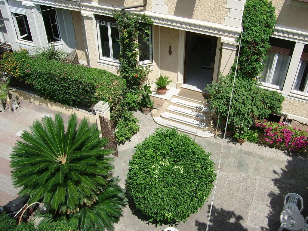 Hotel Fiorenza & Banksia Meuble Alassio Exteriér fotografie