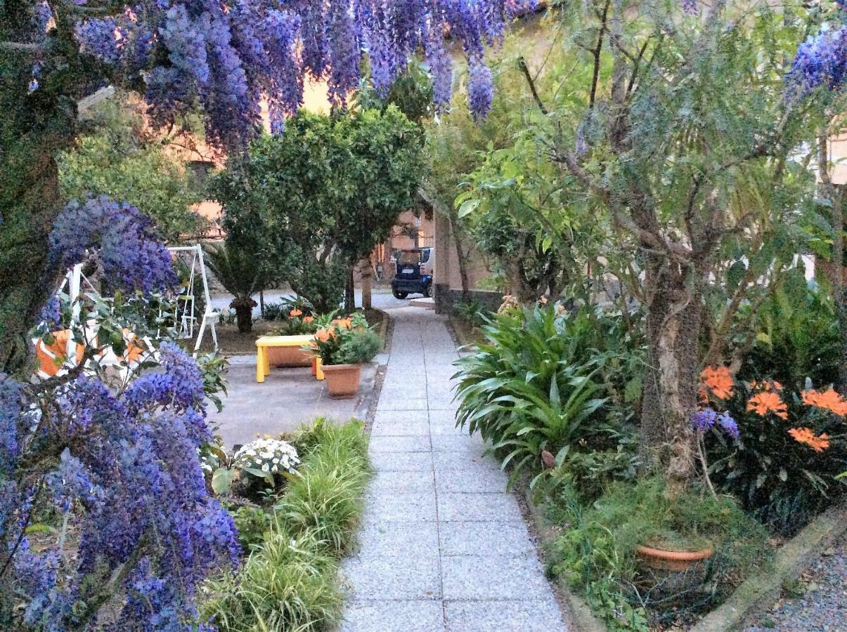 Hotel Fiorenza & Banksia Meuble Alassio Exteriér fotografie